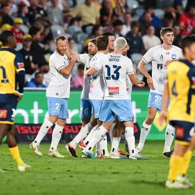 Sky Blues rain on Mariners parade in 3-1 ALM victory