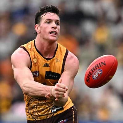 Blanck, Jiath injured in Hawks' practice match