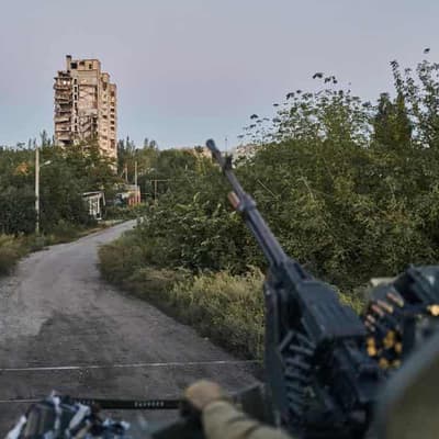Ukraine forced to abandon eastern bastion of Avdiivka