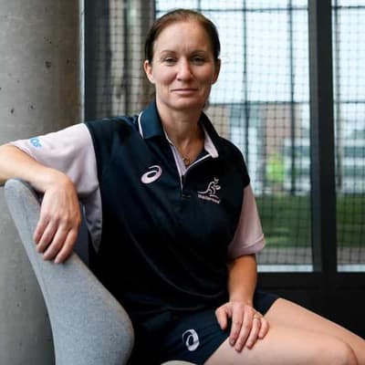 Englishwoman Yapp breaks the mould as Wallaroos coach