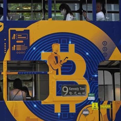 Pinched pics used to trick Facebook users