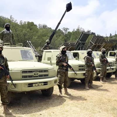 No, video does not show Middle East rocket attack