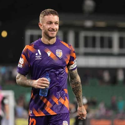 Taggart the hero as Glory snatch 2-2 draw against Jets