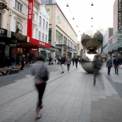 'Brazen' CBD crime wave shakes business confidence