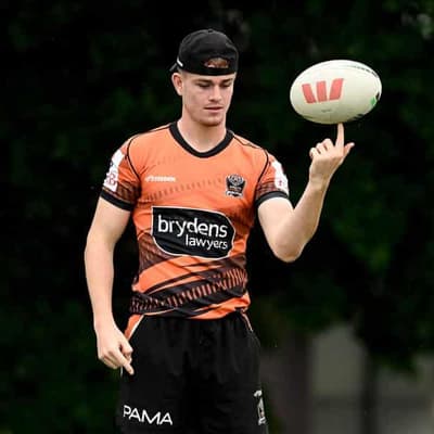 Youngster 'doesn't need me to hold his hand' - Sezer