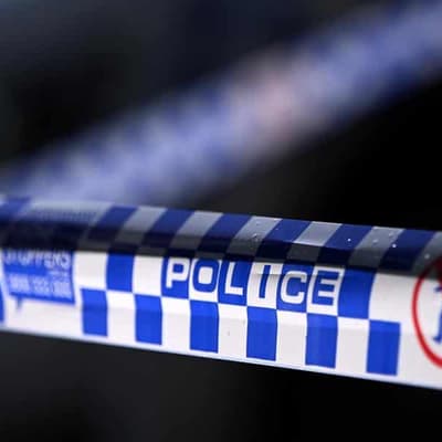 Exclusion zone imposed around large fire in Brisbane