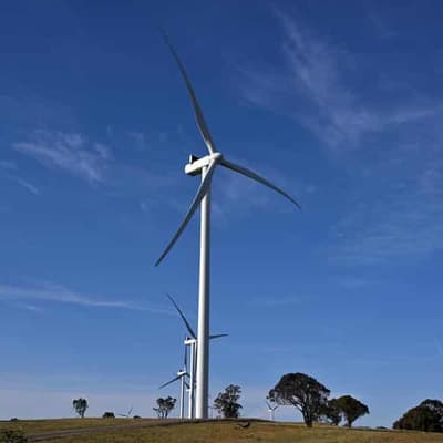 Financiers shun nuclear, upbeat on climate investment