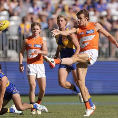 Sore Aaron Cadman receives big praise from Giants coach