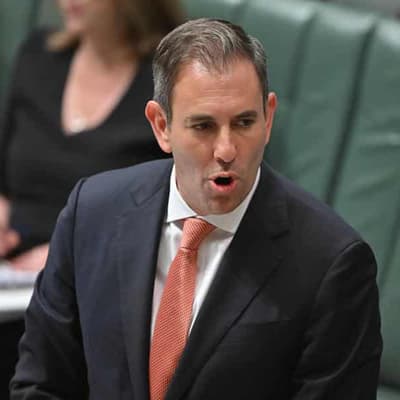 Mandatory climate reporting regime pushed out to 2025