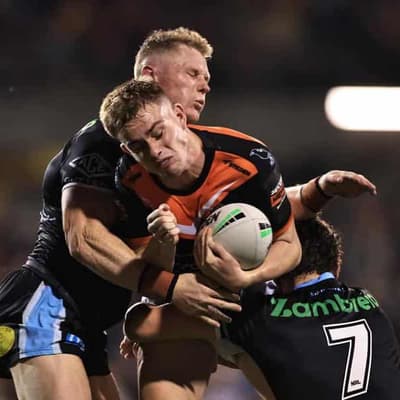 Tigers rookie Galvin to miss two weeks for hip-drop