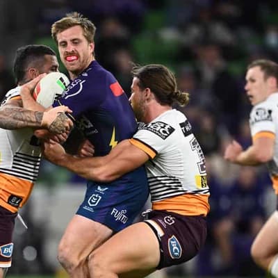 Munster returns for Storm, Knights recall Hastings
