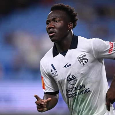 Ibusuki, Irankunda lift Reds to ALM win over Glory
