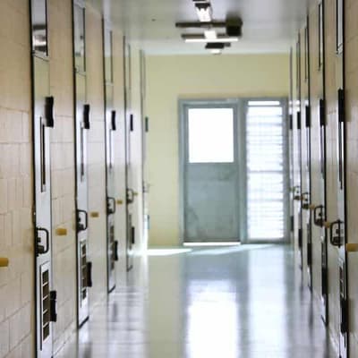 Coroner puts justice department on notice over inquest