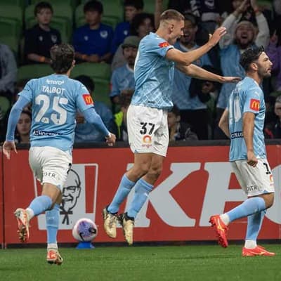 City smash Perth 8-0 to stay firmly in ALM finals race