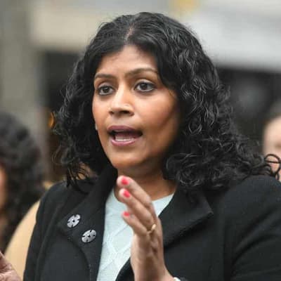 Greens confirm Victorian leader's federal seat tilt