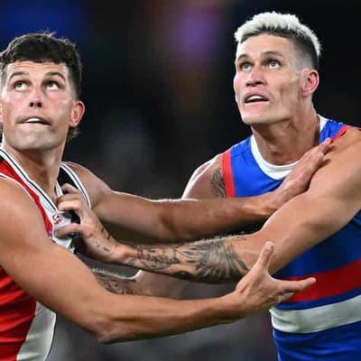 Lobb eyes Dockers contest as Dogs wait on Ugle-Hagan