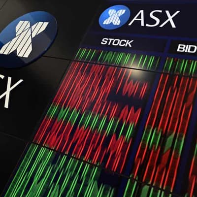 Aust shares finish flat as rate cut hopes fade