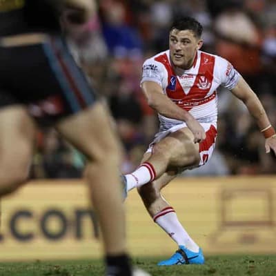 Souths close in on signing English No.7 for 2025