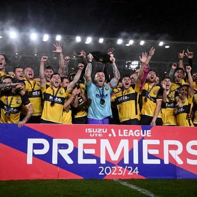 Mariners clinch ALM premiership with win over Adelaide