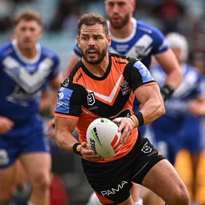 Tigers' Sezer facing long ban over hip-drop tackle