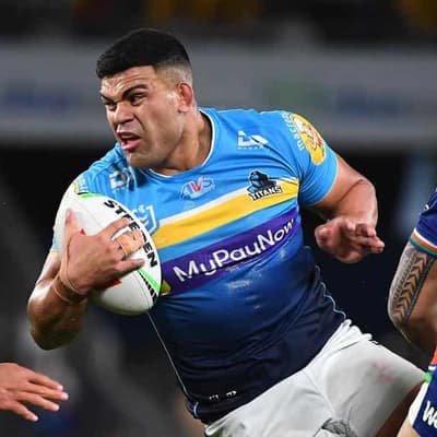 Panthers circle 'marquee' Fifita as contract call looms