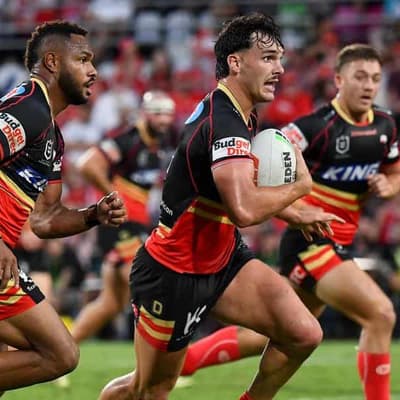 Farnworth boost for Dolphins as 'Hammer' nears return