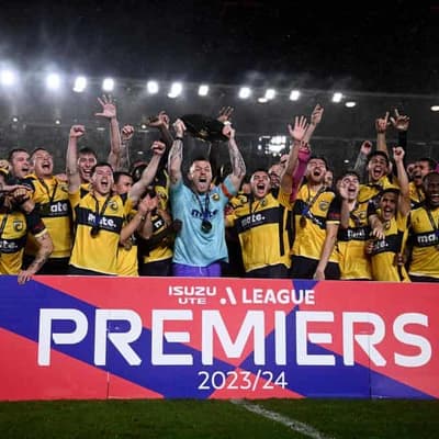 Bid for treble glory keeps Mariners celebrations on ice