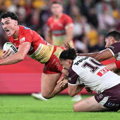 Dolphins' Farnworth feared three months out and surgery