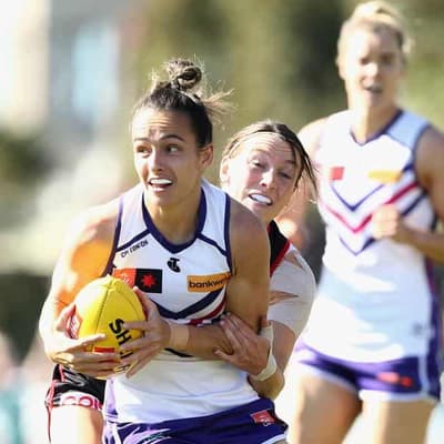 Dockers AFLW pair struck down by knee injuries
