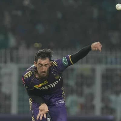 Starc a bit-part player as Kolkata reach IPL playoffs