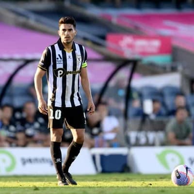 Macarthur betting probe: Who is Ulises Davila?