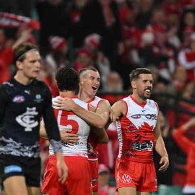 Soaraway Swans boosted by shared scoring load