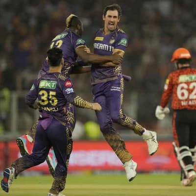 Starc outguns Cummins and Head to reach IPL final