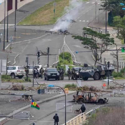No, PM did not say he's ready to send troops to New Caledonia