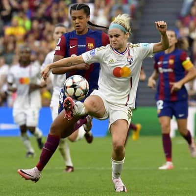 Barcelona beat Lyon to end Ellie Carpenter triple dream