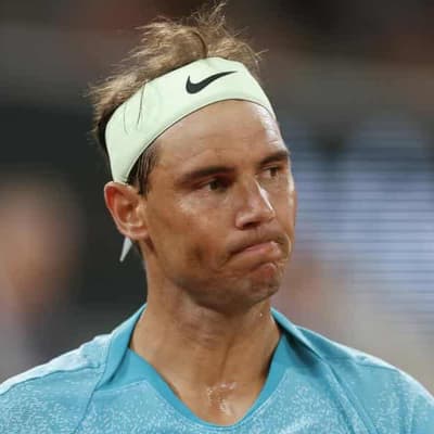 Nadal beaten in possible last French Open clash