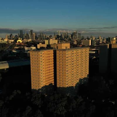 Housing tower residents given more time to reframe case