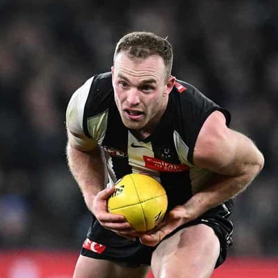 Magpies veteran Tom Mitchell grounded by foot surgery