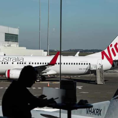 'Golden lights': Virgin passenger recounts engine fire