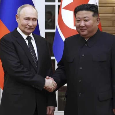 Putin signs partnership pact with Kim on N.Korea visit
