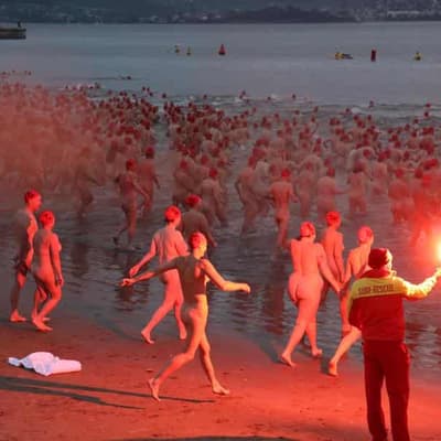 'Don't overthink it': thousands take nippy solstice dip