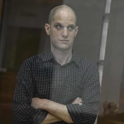 Russia begins secret spying trial for US reporter