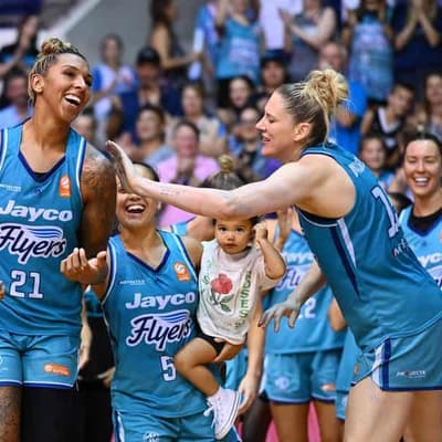 NBL to run WNBL after Basketball Australia sells