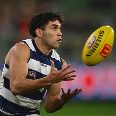 Geelong forward Stengle signs five-year AFL deal