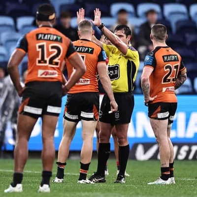 Sin bin appears here to stay despite NRL coaches' pleas