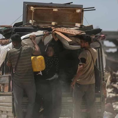 Gazans flee after evacuation order, new Israel strikes