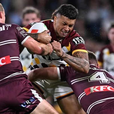 SBW fan Willison gives Broncos 'whack' for Penrith test
