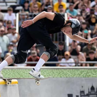 Aussie skater happy to wing it in Olympic defence