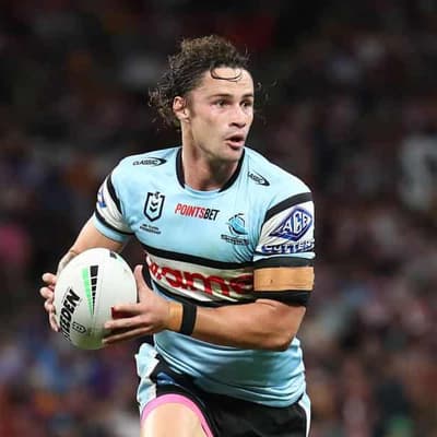 Hynes sent for scans after injuring ankle