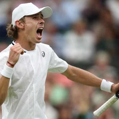 'Demon' de Minaur slays his Wimbledon demon to reach QF
